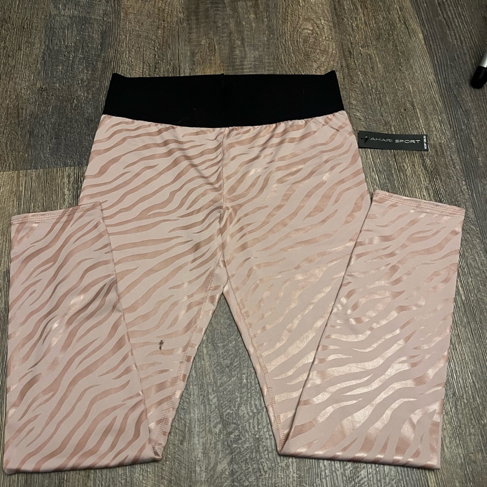 ***$17.00 for 5 items***Tahari Pink Zebra Print Leggings